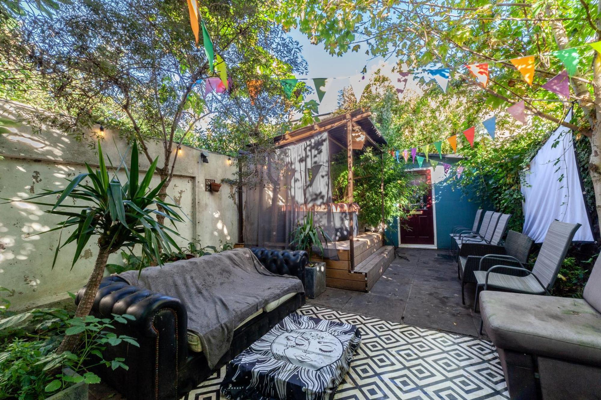 Séjour chez l'habitant Double W/projector & Garden Hot Tub Londres