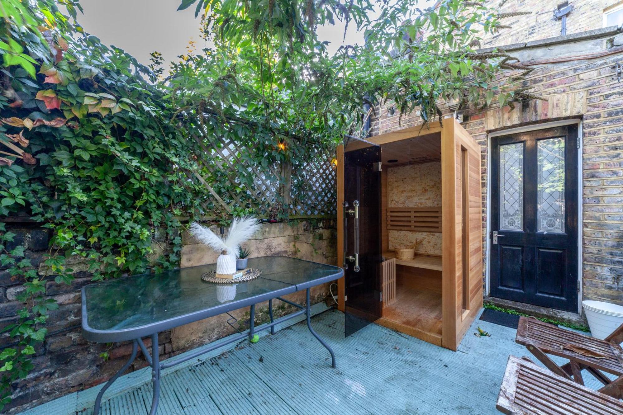 Séjour chez l'habitant Double W/projector & Garden Hot Tub Londres